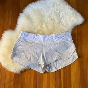 Lululemon Speed Short white lined 2.5”